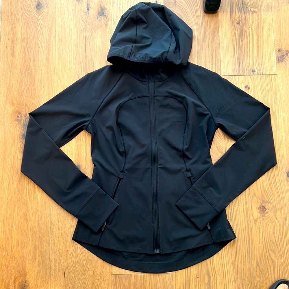 Lululemon running jacket/windbreaker